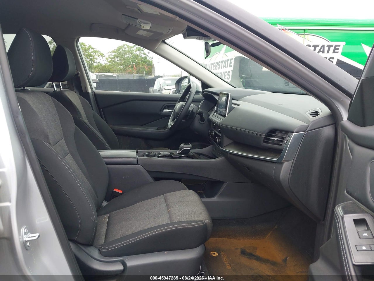 2025 NISSAN ROGUE SV INTELLIGENT AWD · 5/11