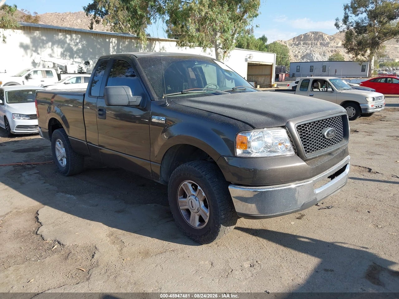 1FTRF12W06N****** · 2006 FORD F-150 STX/XL/XLT