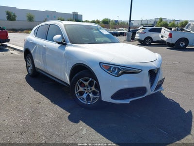 ZASPAJANXK7****** · 2019 ALFA ROMEO STELVIO RWD