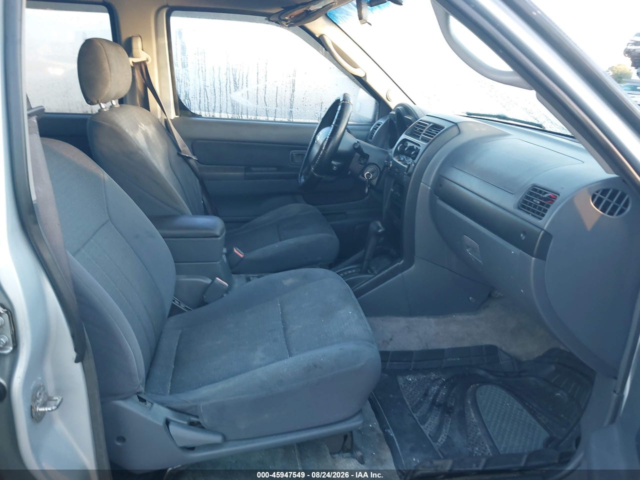 2002 NISSAN FRONTIER XE-V6 · 5/11
