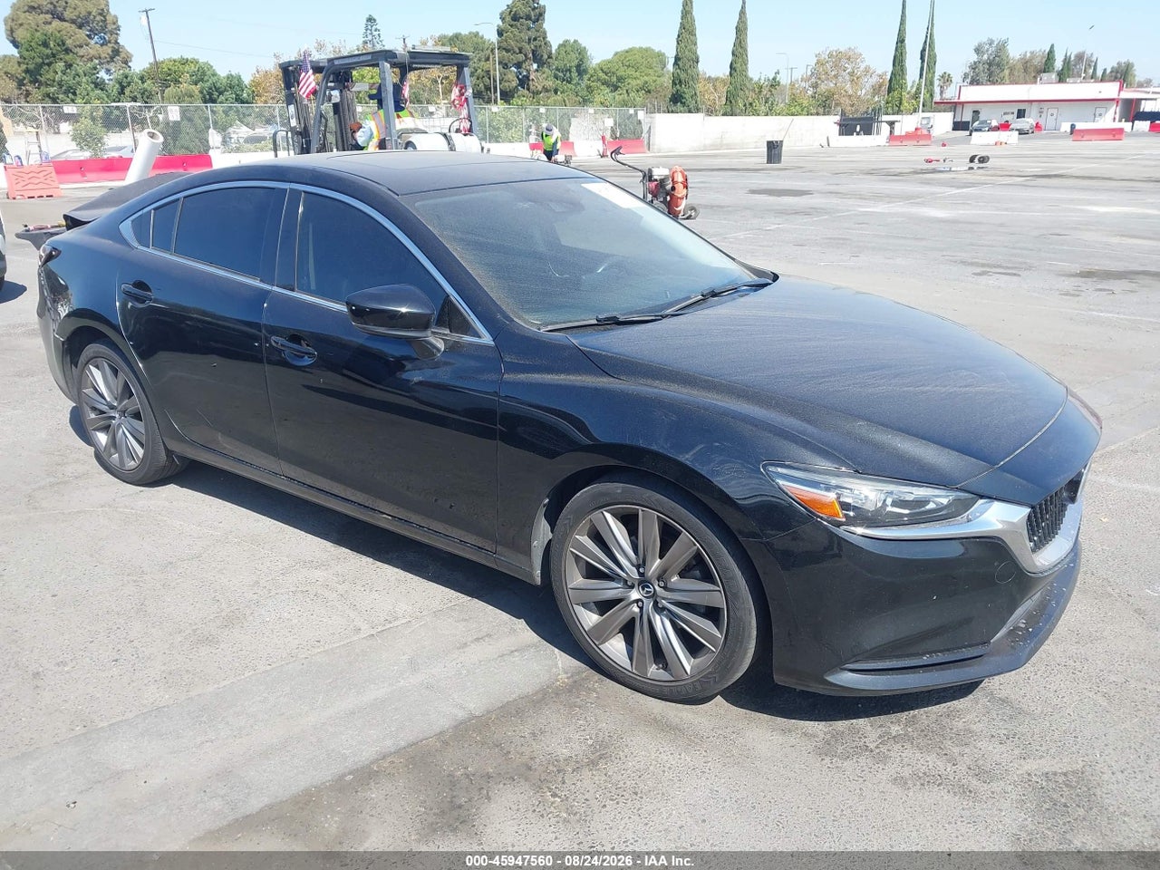JM1GL1VM6J1****** · 2018 MAZDA MAZDA6 TOURING
