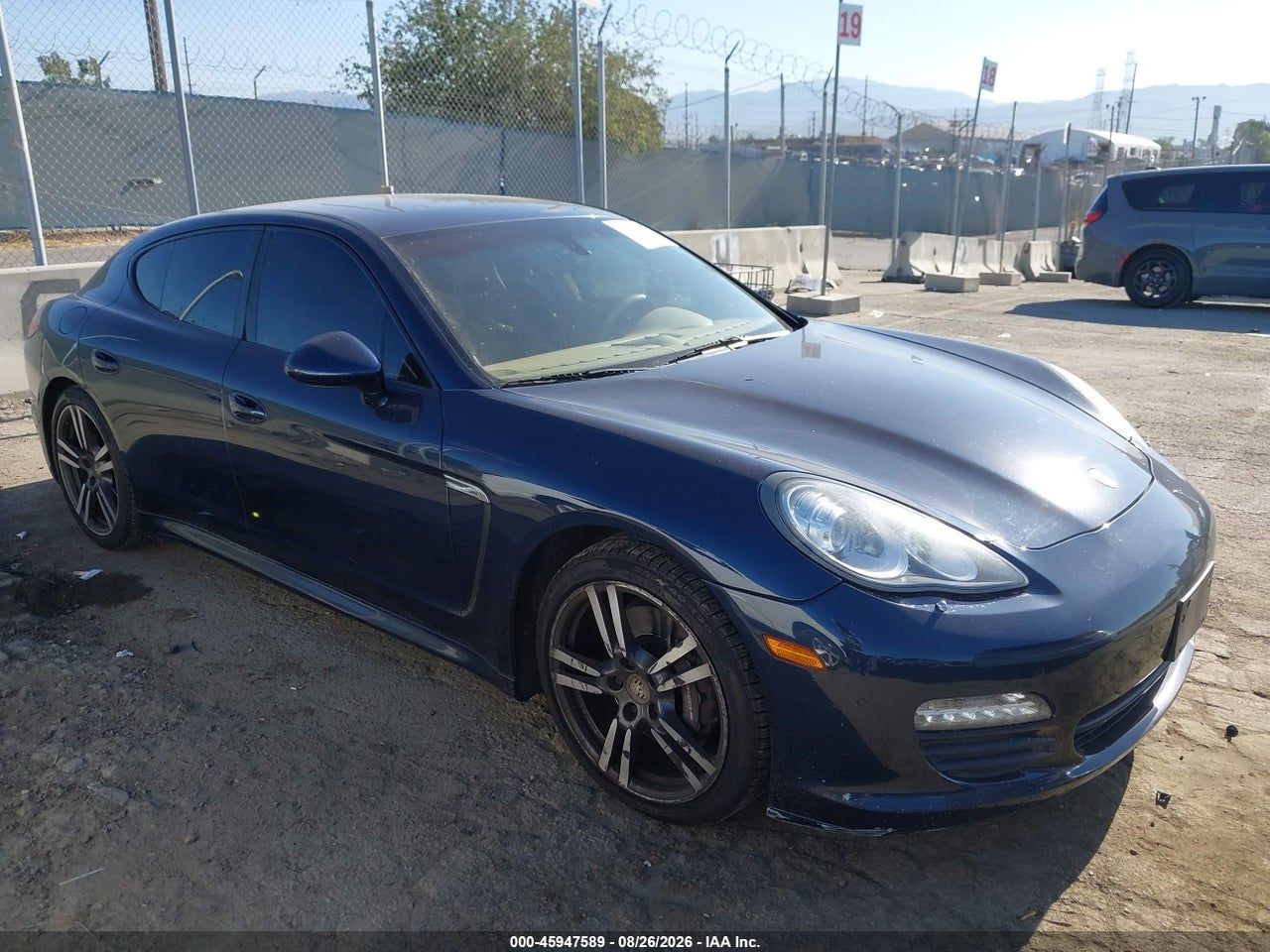 WP0AA2A77DL****** · 2013 PORSCHE PANAMERA 4