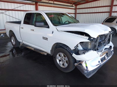 2017 RAM 1500 SLT 4X4 6'4 BOX
