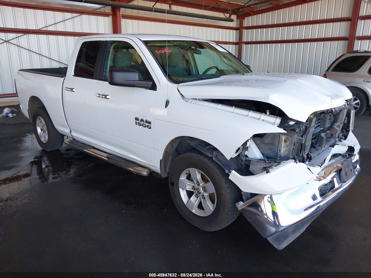 2017 RAM 1500 SLT 4X4 6'4 BOX