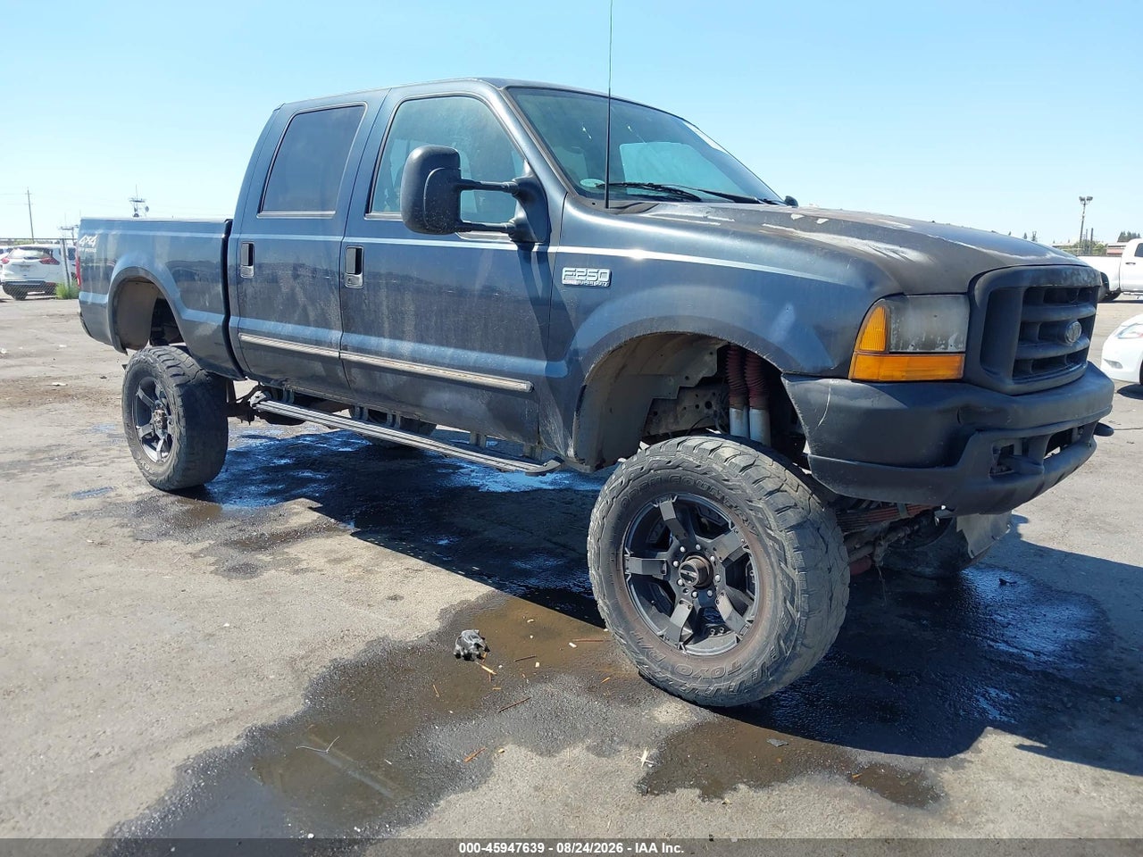 1FTNW21S5YE****** · 2000 FORD F-250 LARIAT/XL/XLT