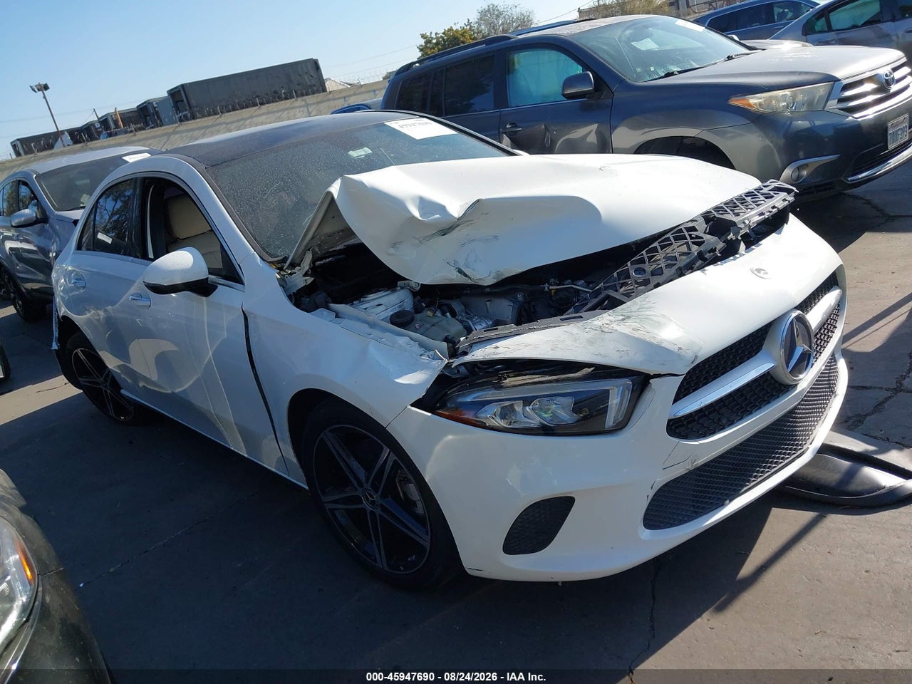 W1K3G4EB0NJ****** · 2022 MERCEDES-BENZ A 220
