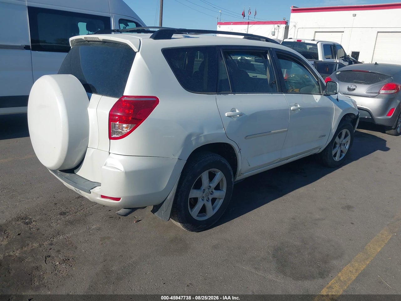 2008 TOYOTA RAV4 LIMITED · 4/10