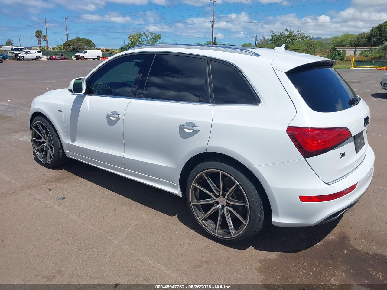 2015 AUDI Q5 3.0T PREMIUM PLUS · 3/11