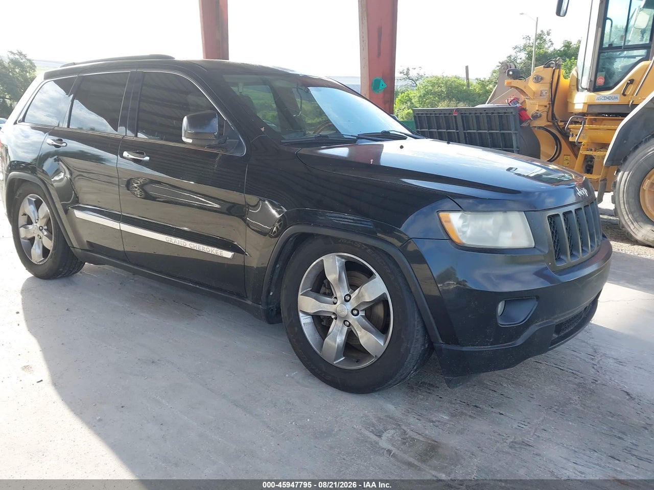 1C4RJFCT9CC****** · 2012 JEEP GRAND CHEROKEE OVERLAND