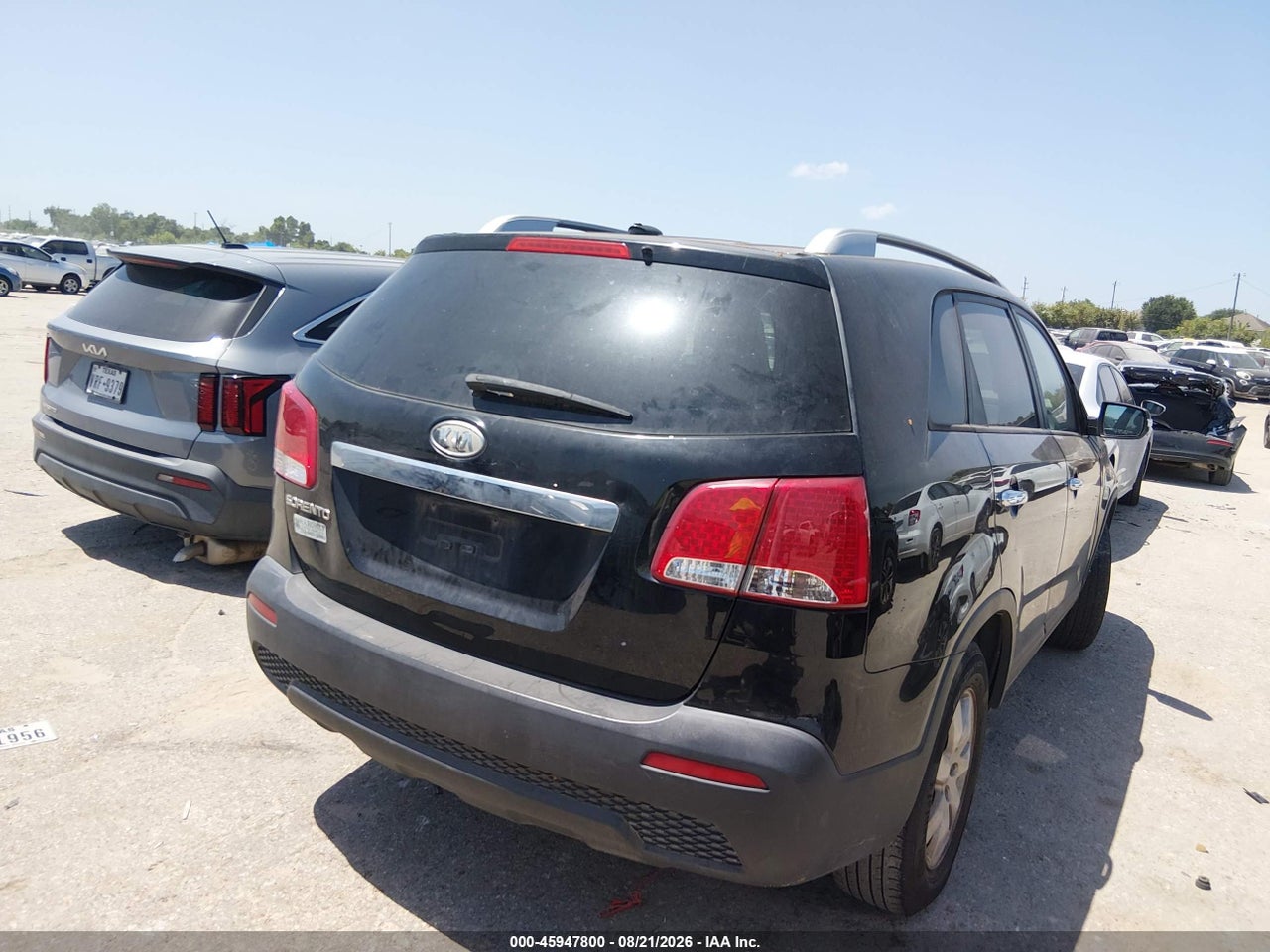 2013 KIA SORENTO LX V6 · 4/11