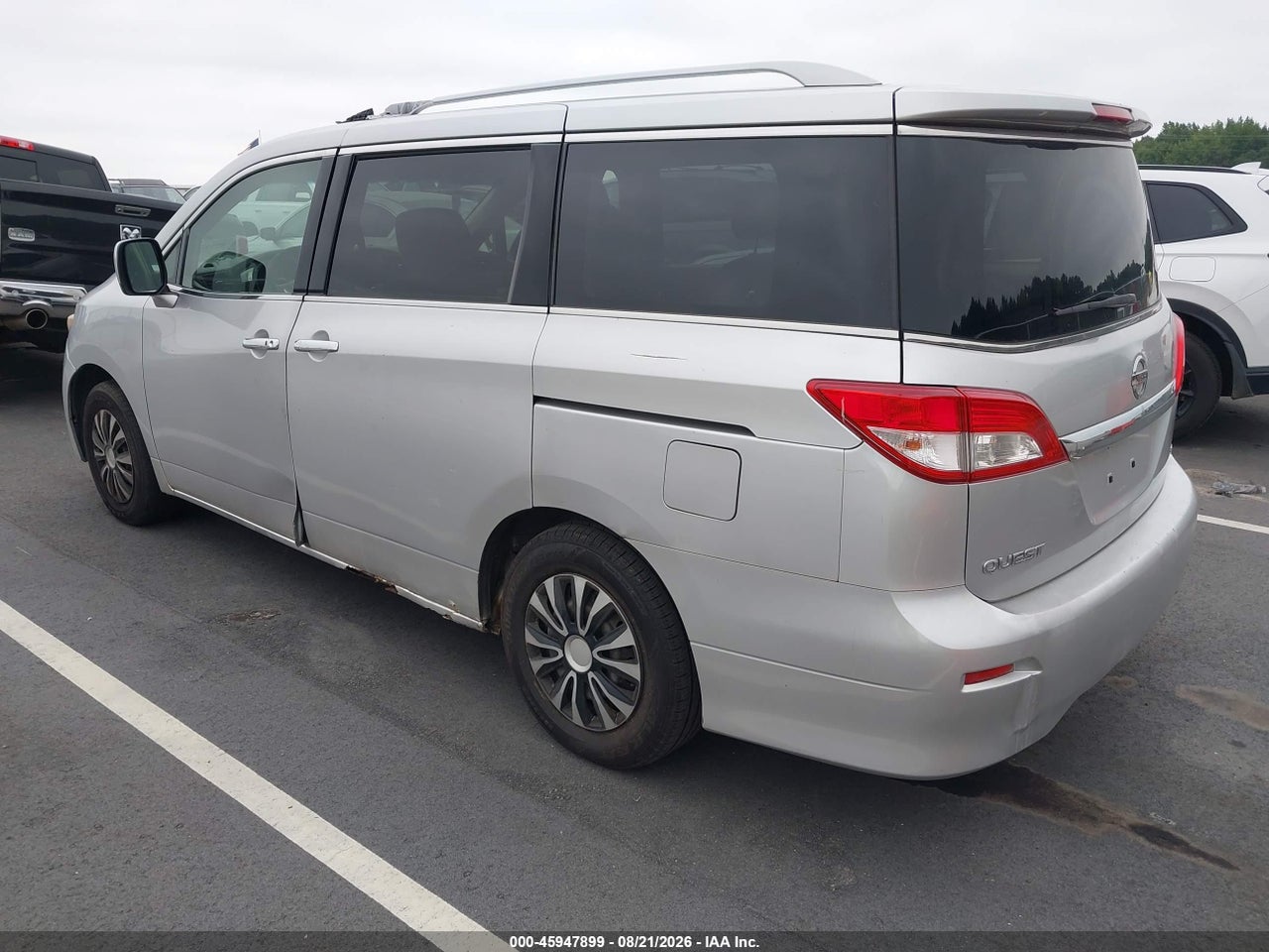 2012 NISSAN QUEST S · 3/11