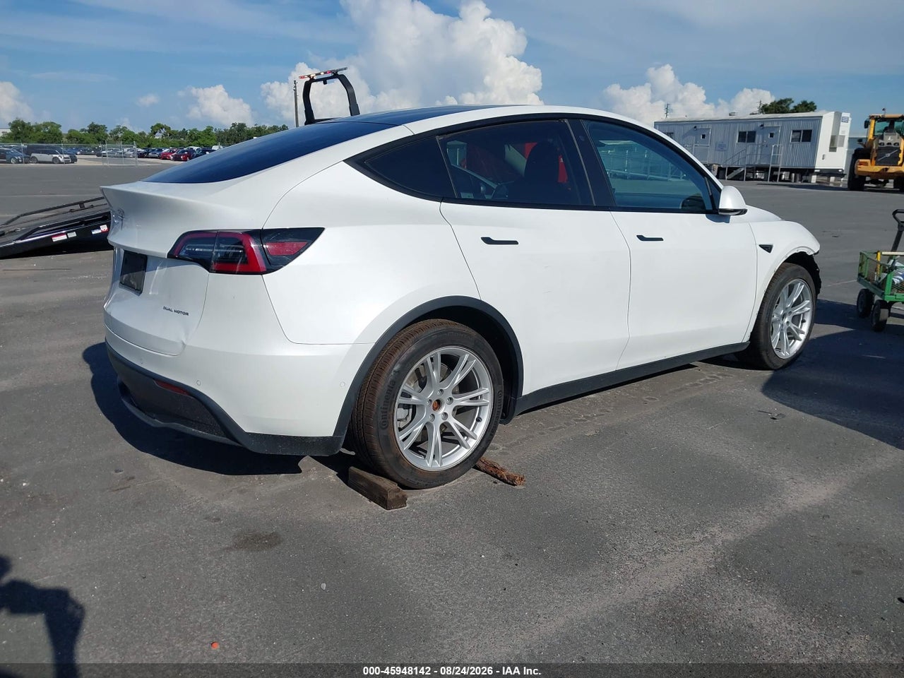 2020 TESLA MODEL Y LONG RANGE DUAL MOTOR ALL-WHEEL DRIVE · 4/10