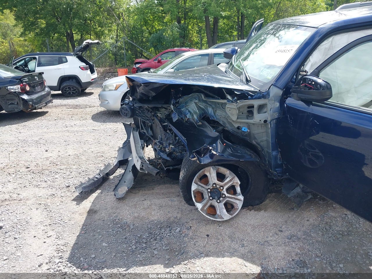 2018 TOYOTA 4RUNNER SR5 · 6/11