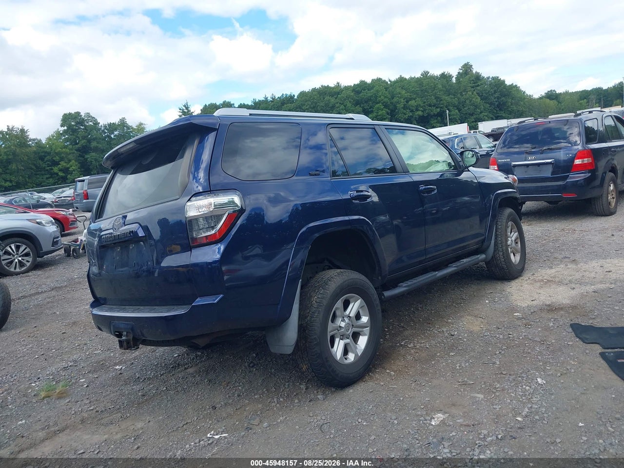 2018 TOYOTA 4RUNNER SR5 · 4/11