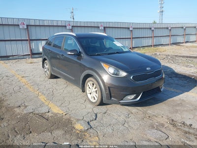 KNDCC3LC3H5****** · 2017 KIA NIRO EX