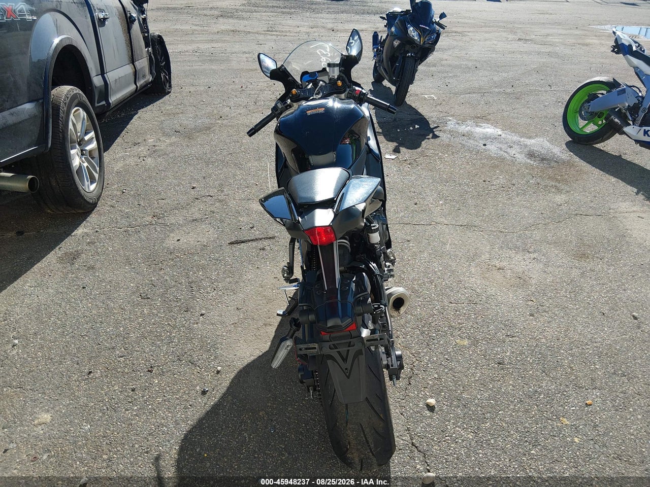 2023 YAMAHA YZFR7 · 6/11
