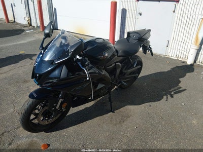 JYARM38E4PA****** · 2023 YAMAHA YZFR7