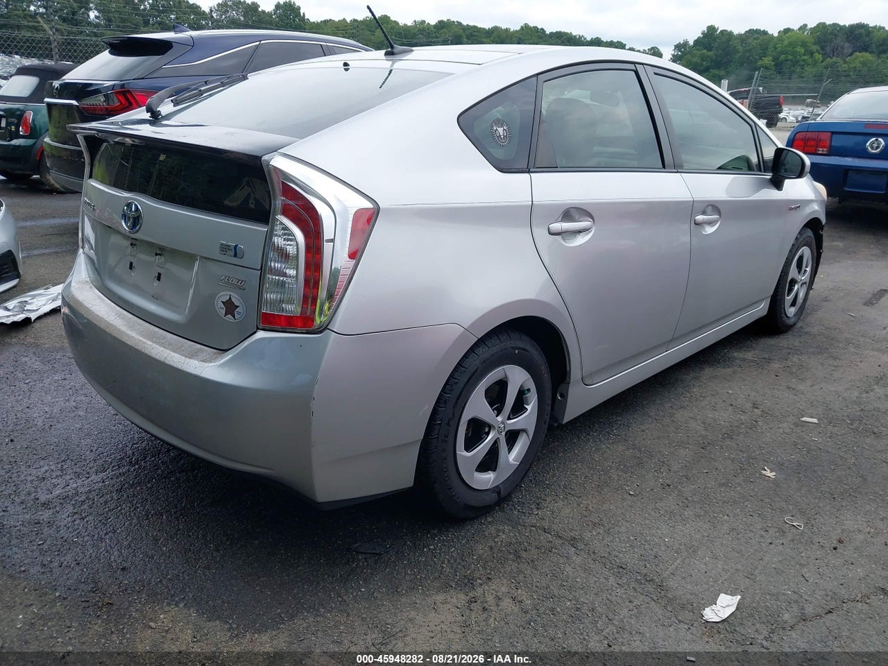 2013 TOYOTA PRIUS THREE · 4/11