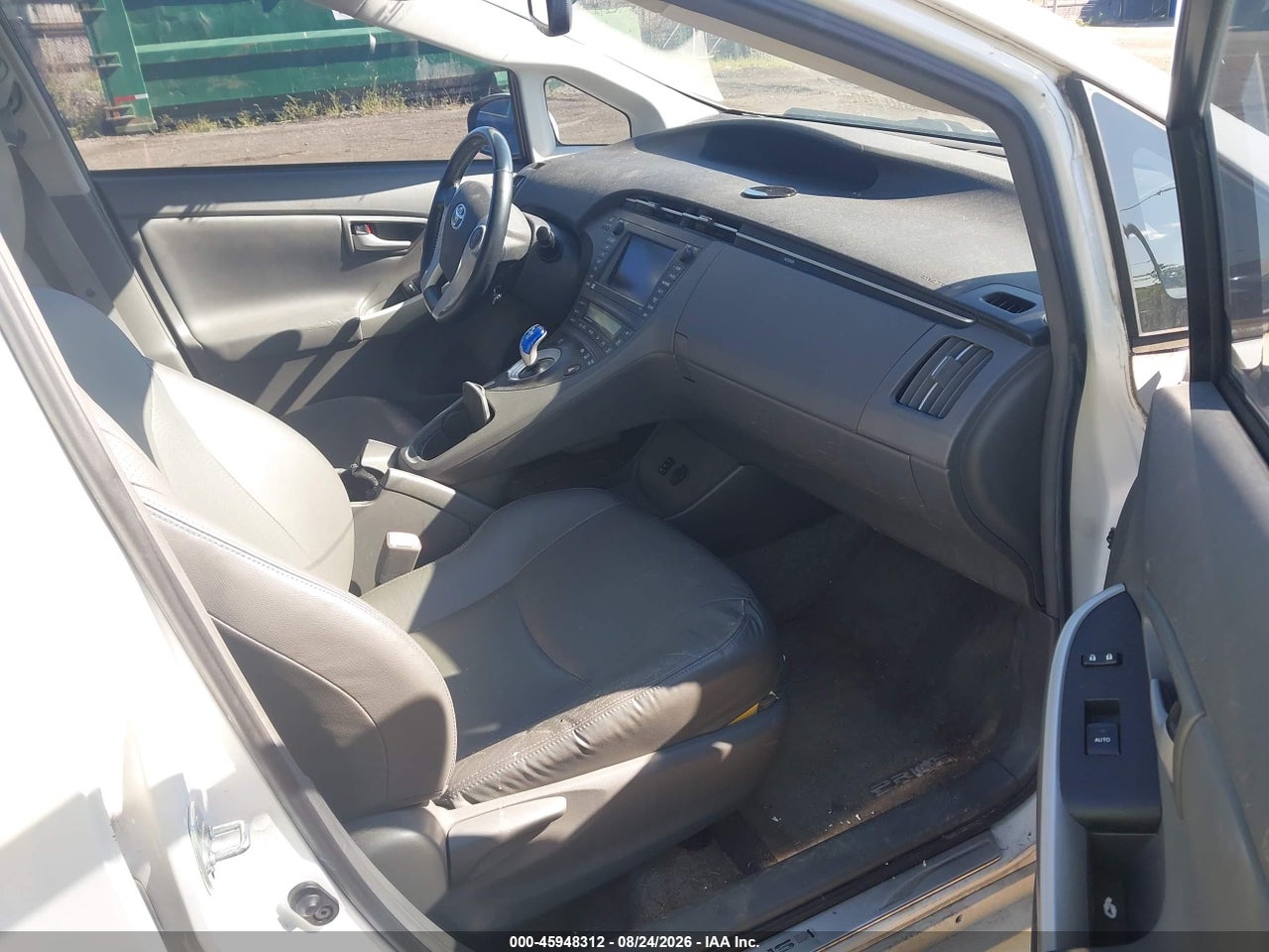 2010 TOYOTA PRIUS IV · 5/11