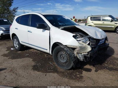 JN8AS5MT2DW****** · 2013 NISSAN ROGUE S