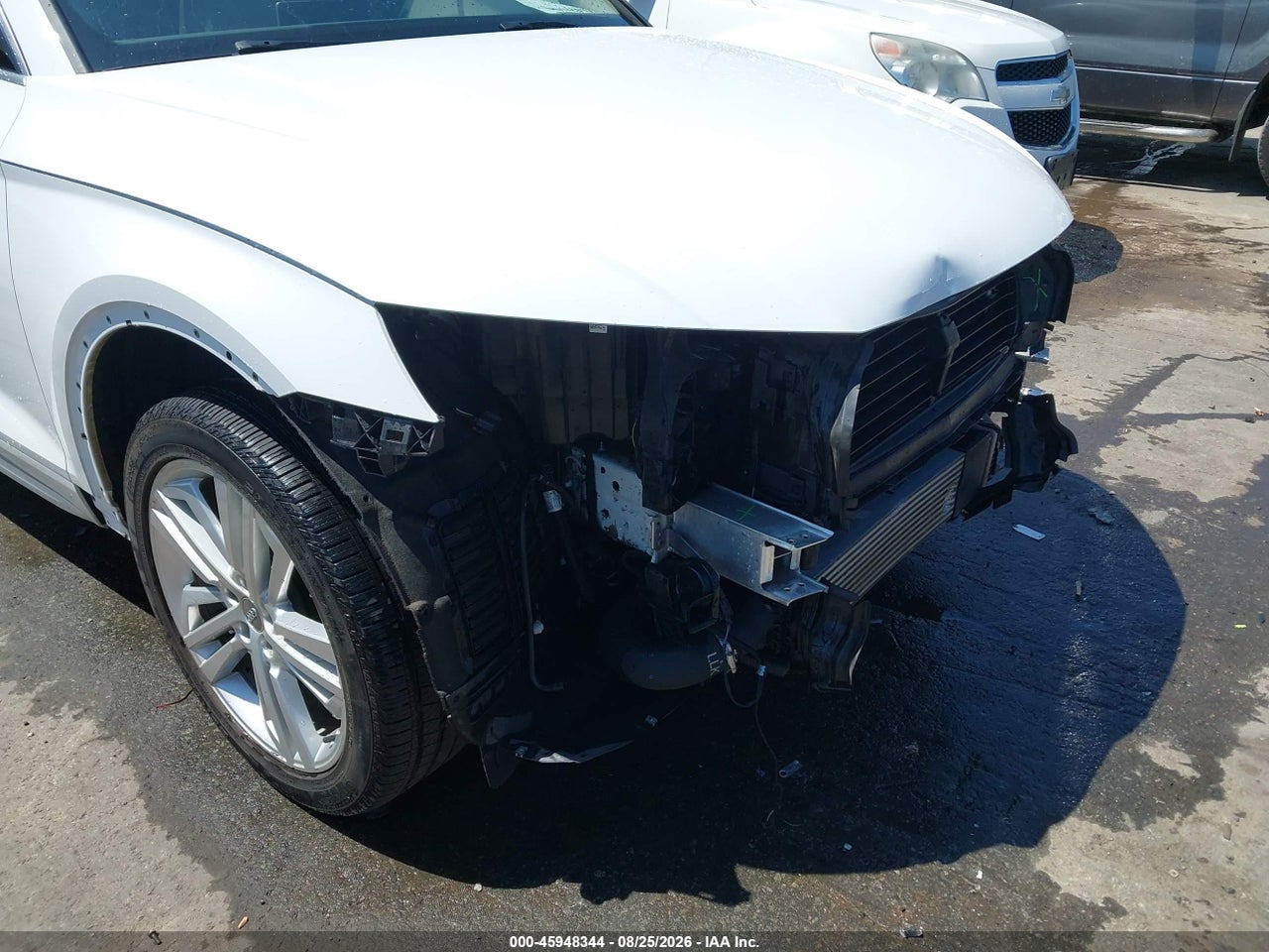 2018 AUDI Q5 2.0T PREMIUM/2.0T TECH PREMIUM · 6/11