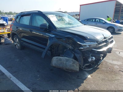 3VV8X7B24RM****** · 2024 VOLKSWAGEN TAOS 1.5T S
