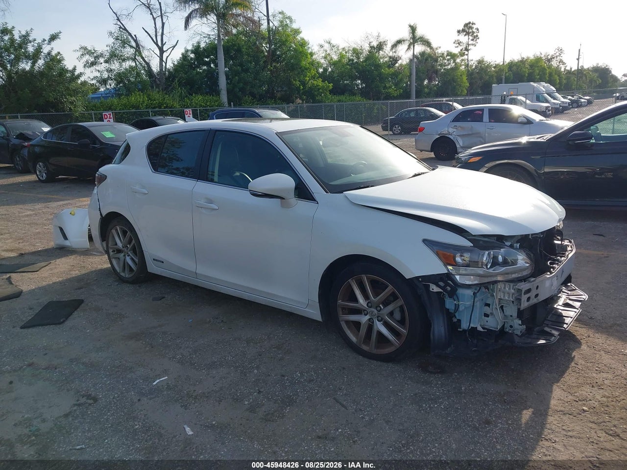 JTHKD5BH0F2****** · 2015 LEXUS CT 200H