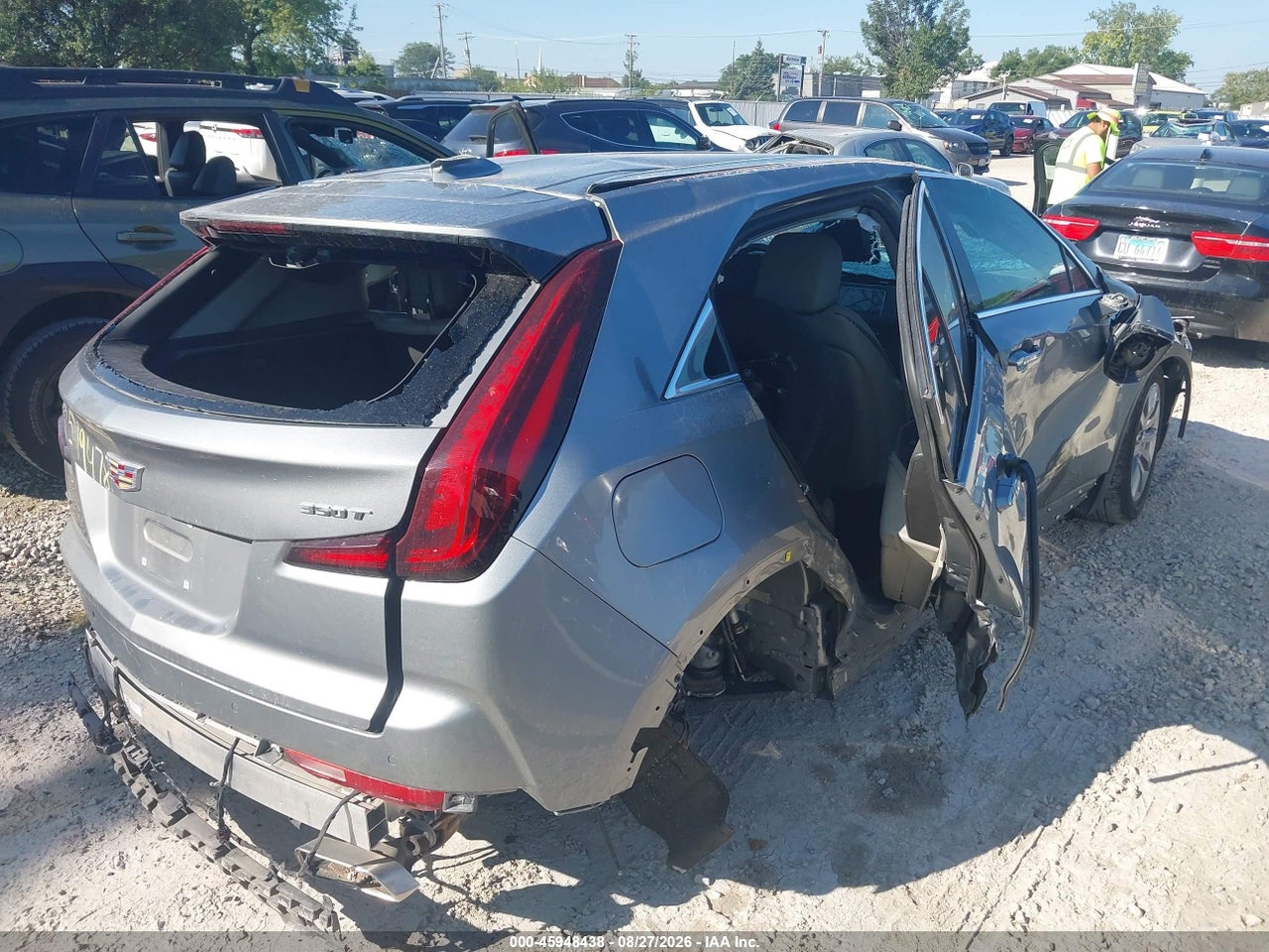 2023 CADILLAC XT4 AWD PREMIUM LUXURY · 4/10