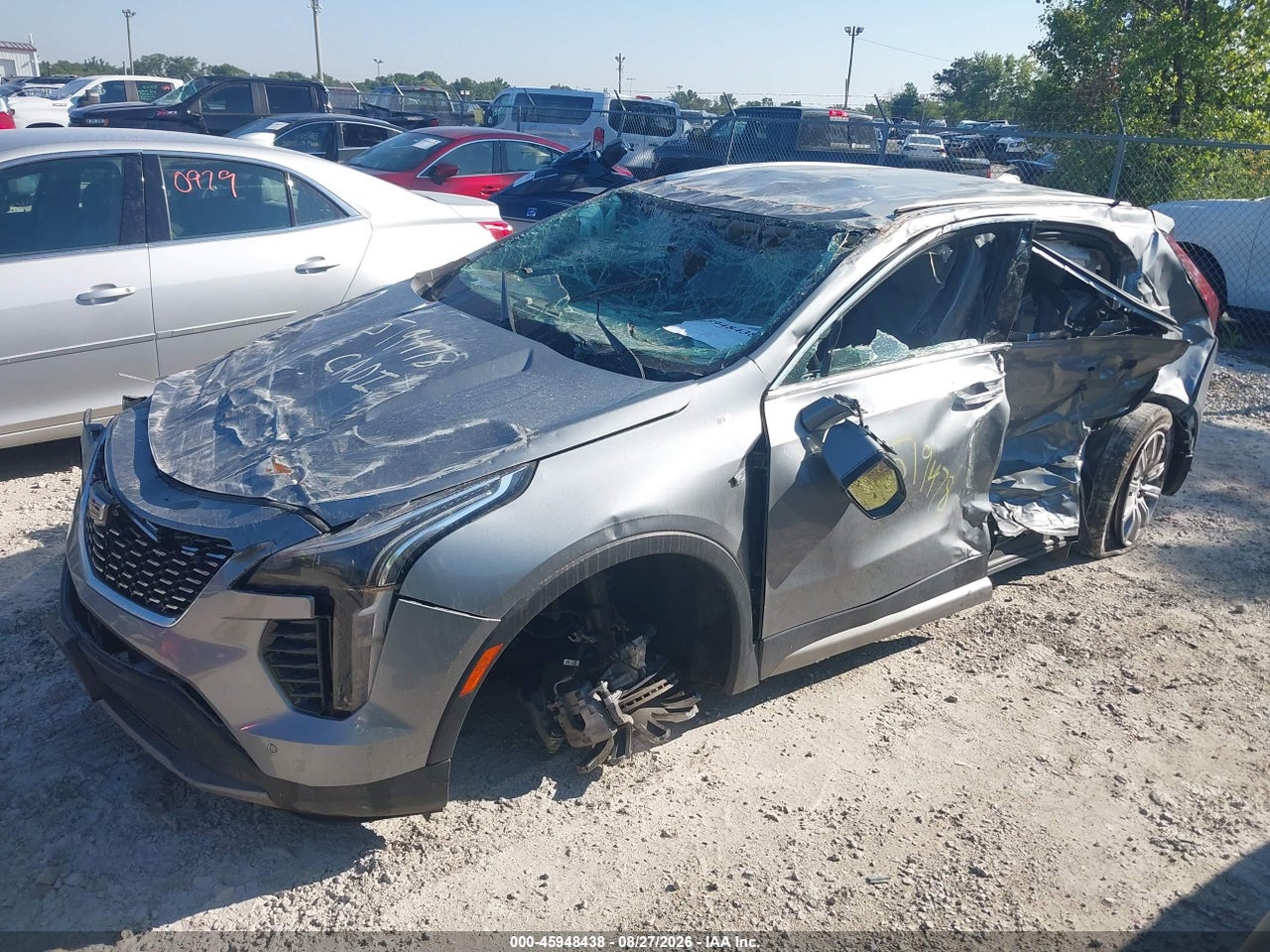 2023 CADILLAC XT4 AWD PREMIUM LUXURY · 2/10