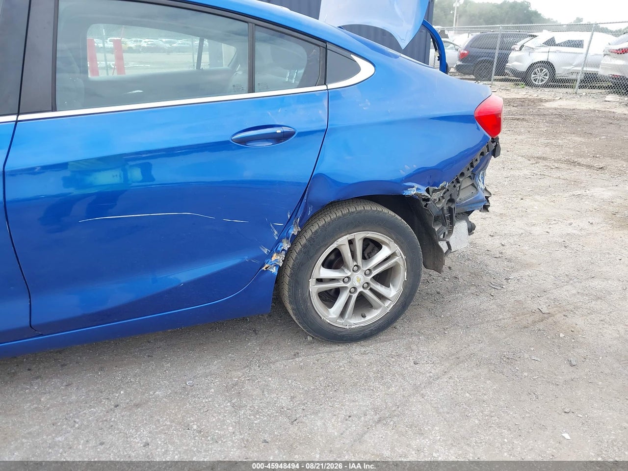 2016 CHEVROLET CRUZE LT AUTO · 6/11