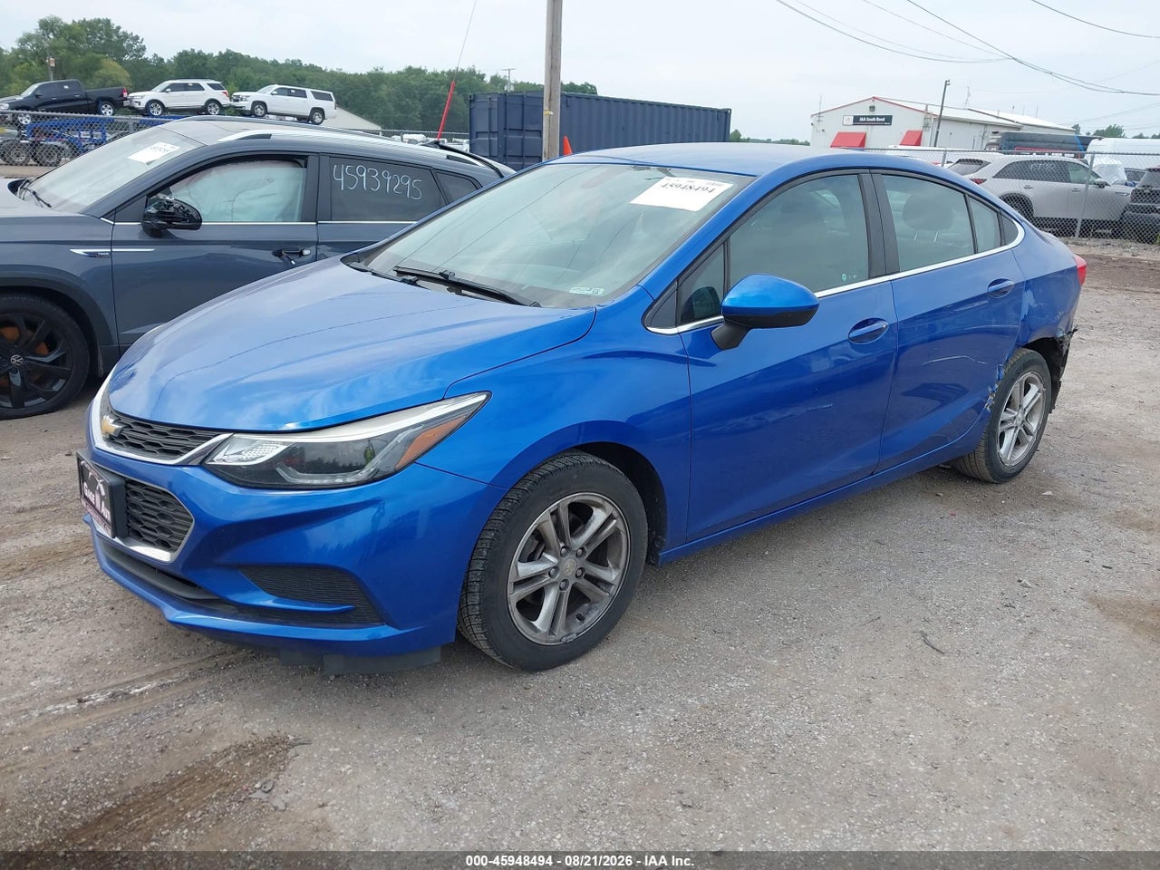 2016 CHEVROLET CRUZE LT AUTO · 2/11