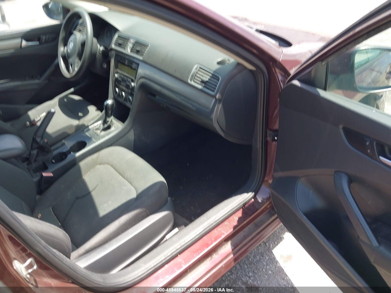 2012 VOLKSWAGEN PASSAT 2.5L S · 5/11