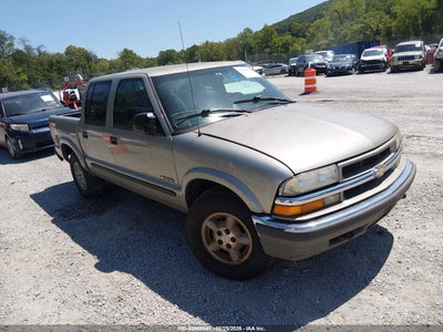 1GCDT13W32K****** · 2002 CHEVROLET S-10 LS