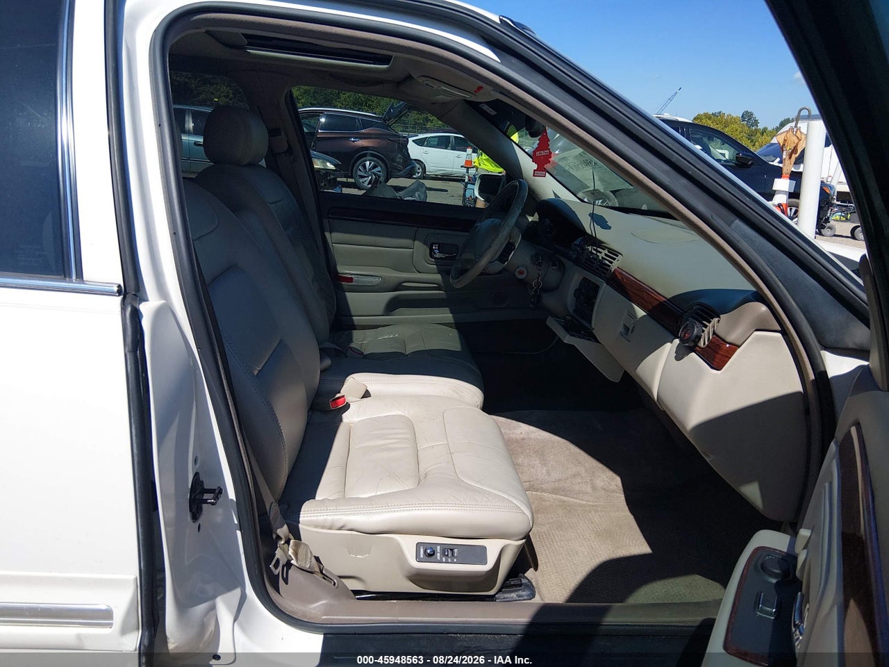 1998 CADILLAC DEVILLE STANDARD · 5/11