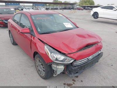 3KPC24A31KE****** · 2019 HYUNDAI ACCENT SE