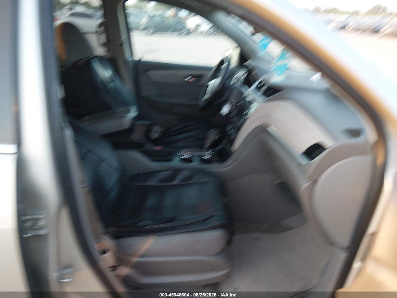 2013 CHEVROLET TRAVERSE 2LT · 5/11