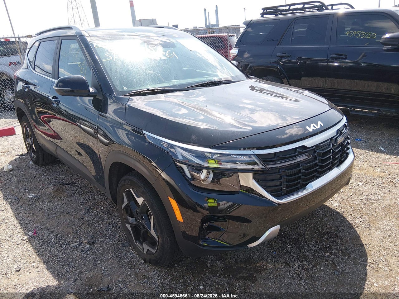 KNDERCAA9R7****** · 2024 KIA SELTOS EX