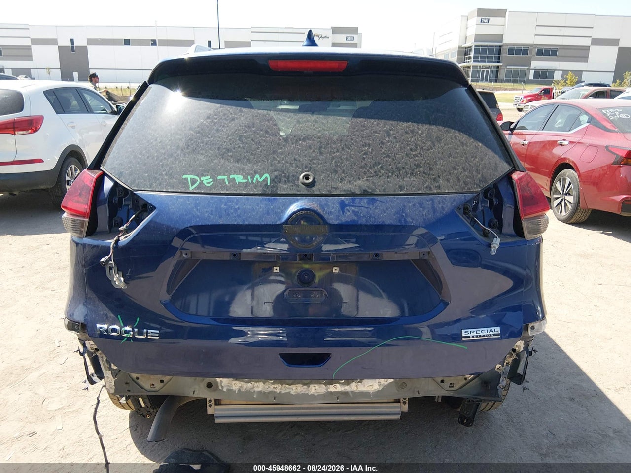 2019 NISSAN ROGUE S · 6/11