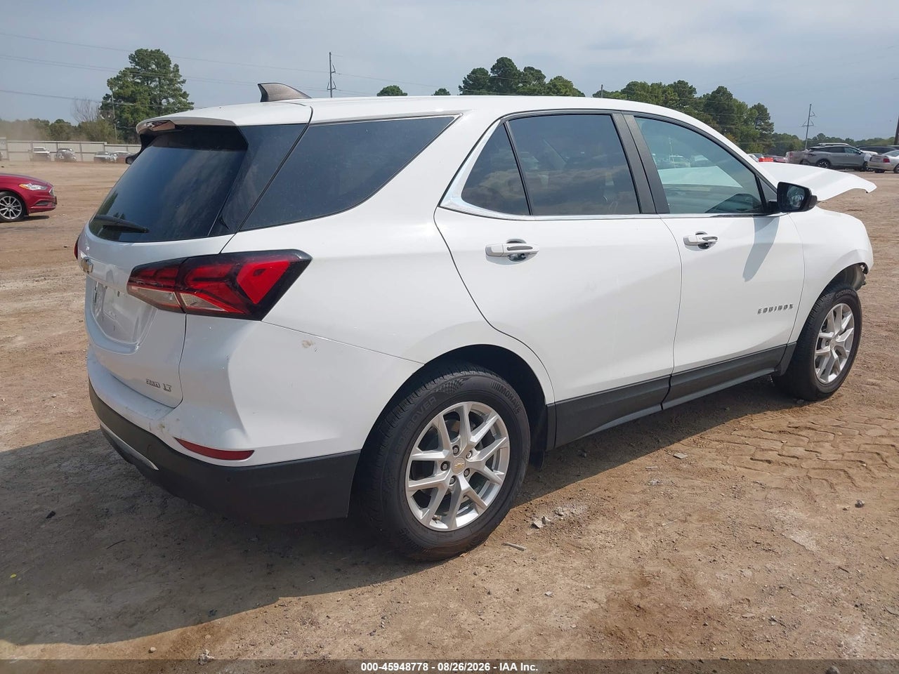 2024 CHEVROLET EQUINOX AWD LT · 4/10