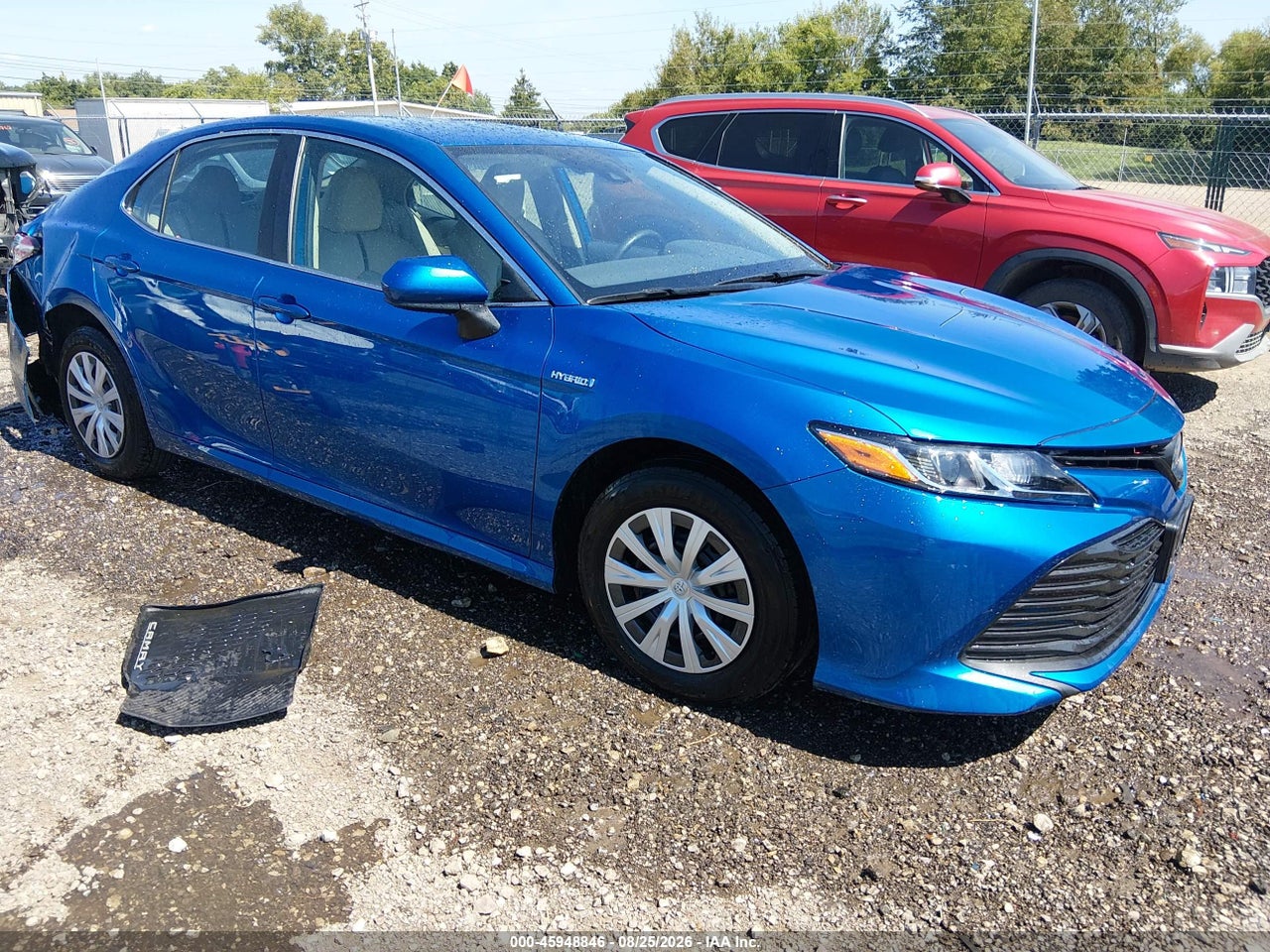 2019 TOYOTA CAMRY HYBRID LE