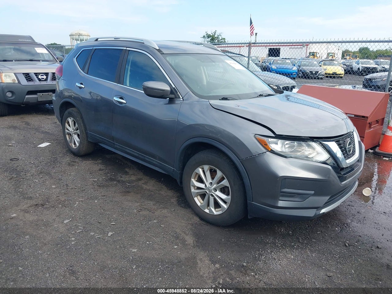 5N1AT2MV9JC****** · 2018 NISSAN ROGUE S