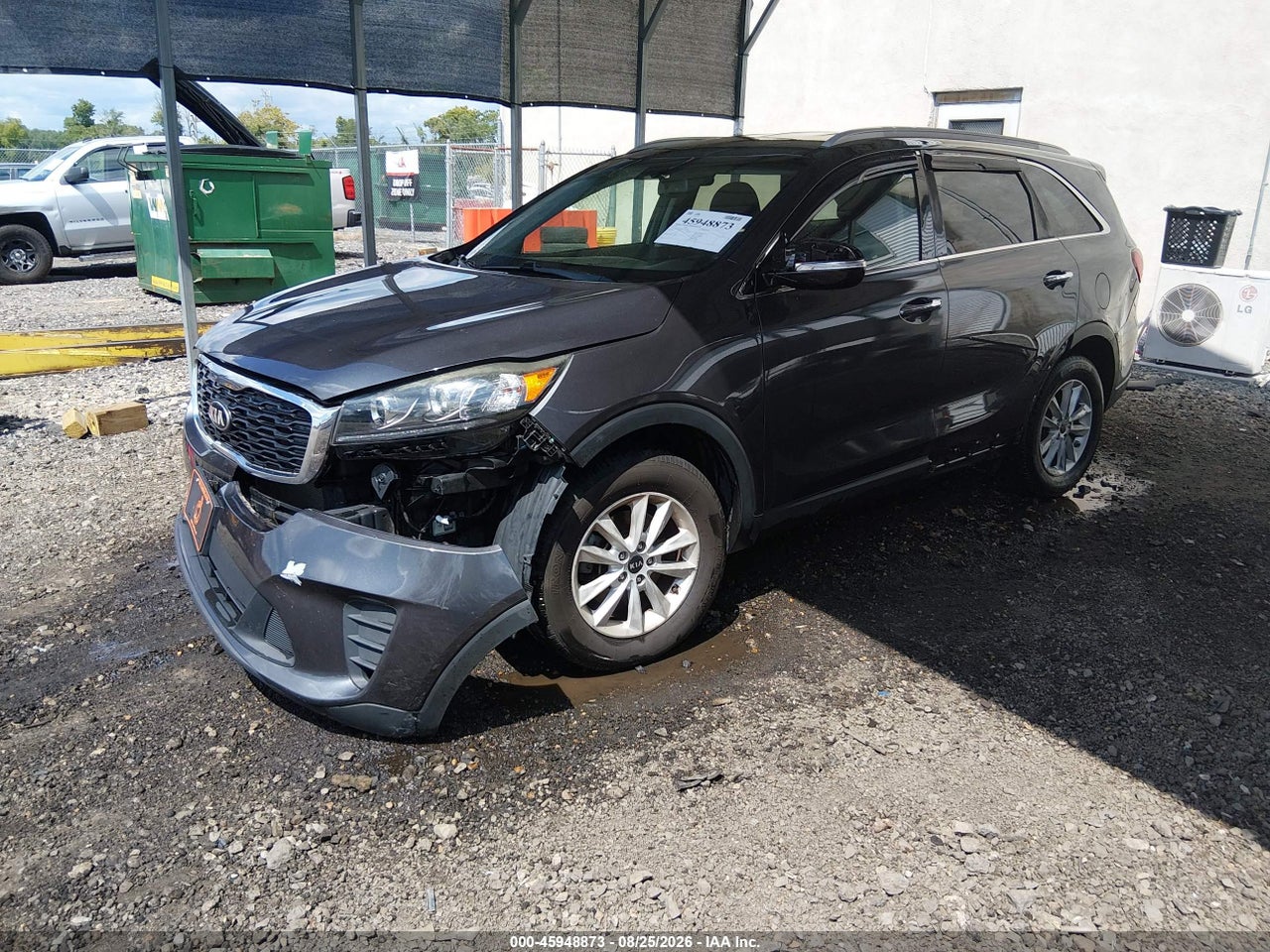 2019 KIA SORENTO 2.4L LX · 2/11