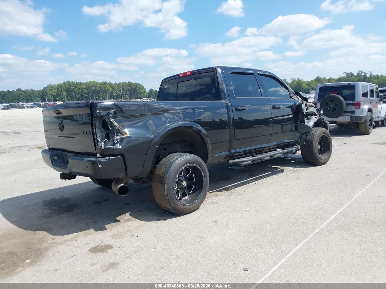 2015 RAM 2500 LARAMIE · 4/11