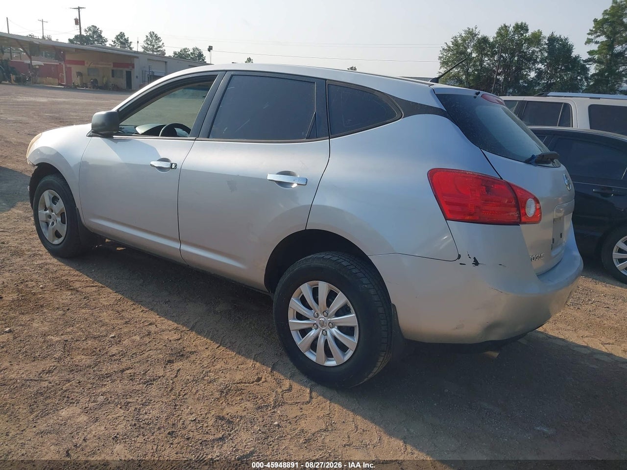2010 NISSAN ROGUE S · 3/11