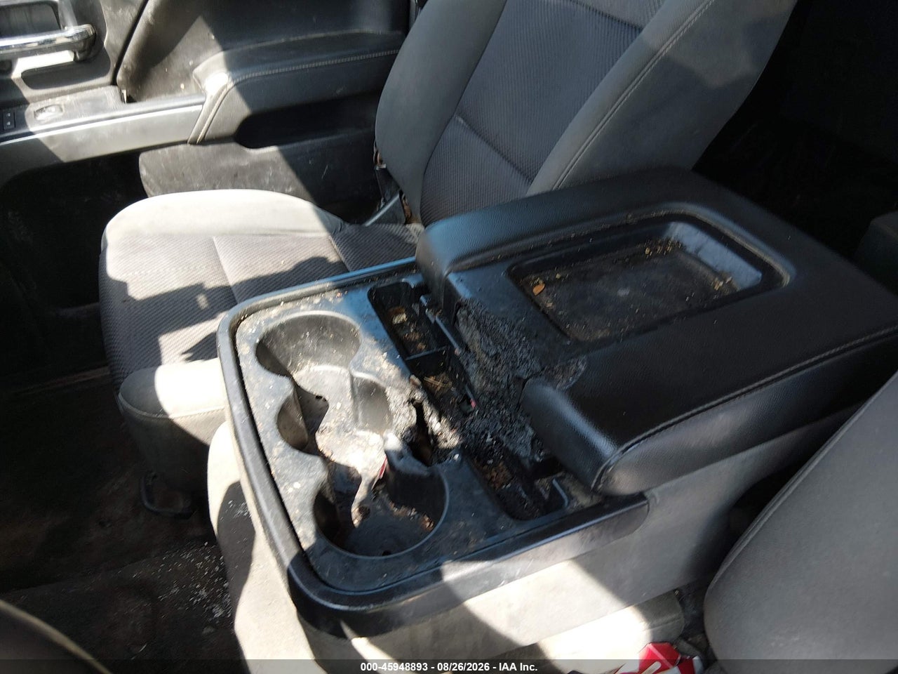 2014 CHEVROLET SILVERADO 1500 LT · 6/11