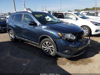 5N1AT2MT5FC****** · 2015 NISSAN ROGUE SL