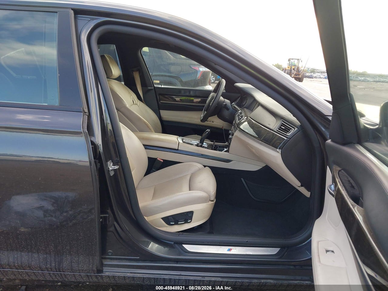 2012 BMW 740LI   · 5/11