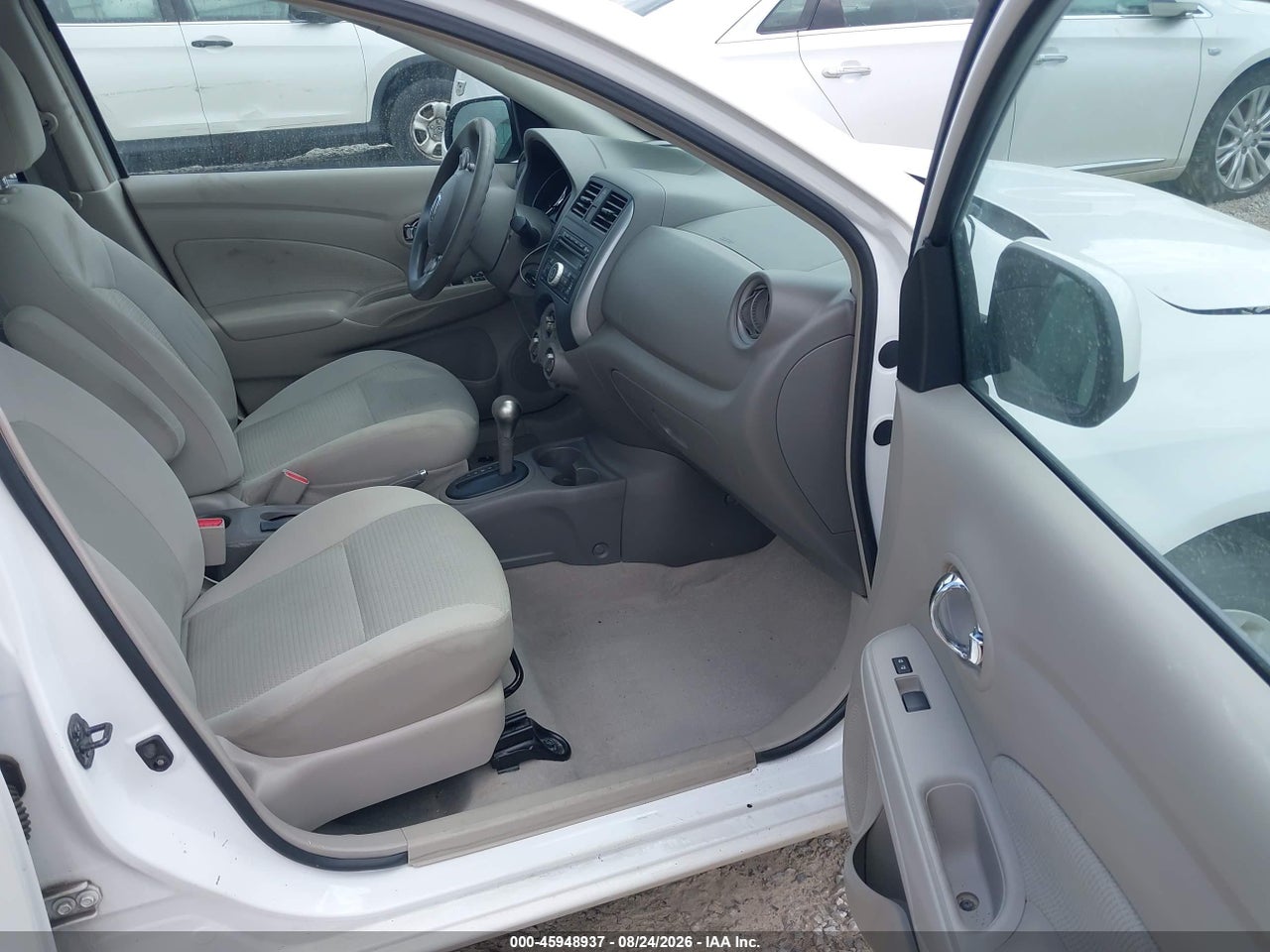 2013 NISSAN VERSA 1.6 SV · 5/11
