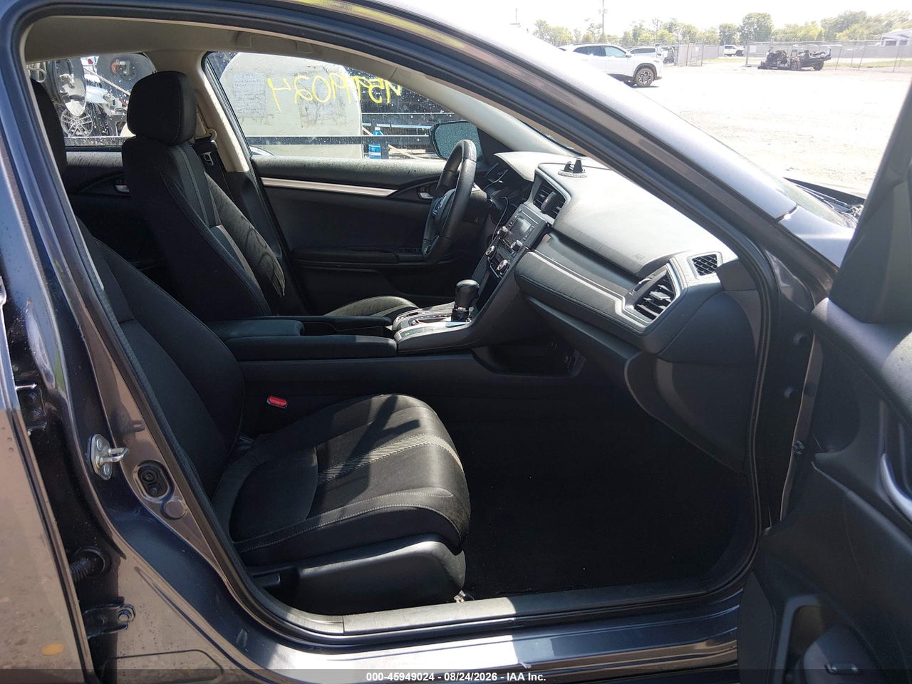 2016 HONDA CIVIC LX · 5/11