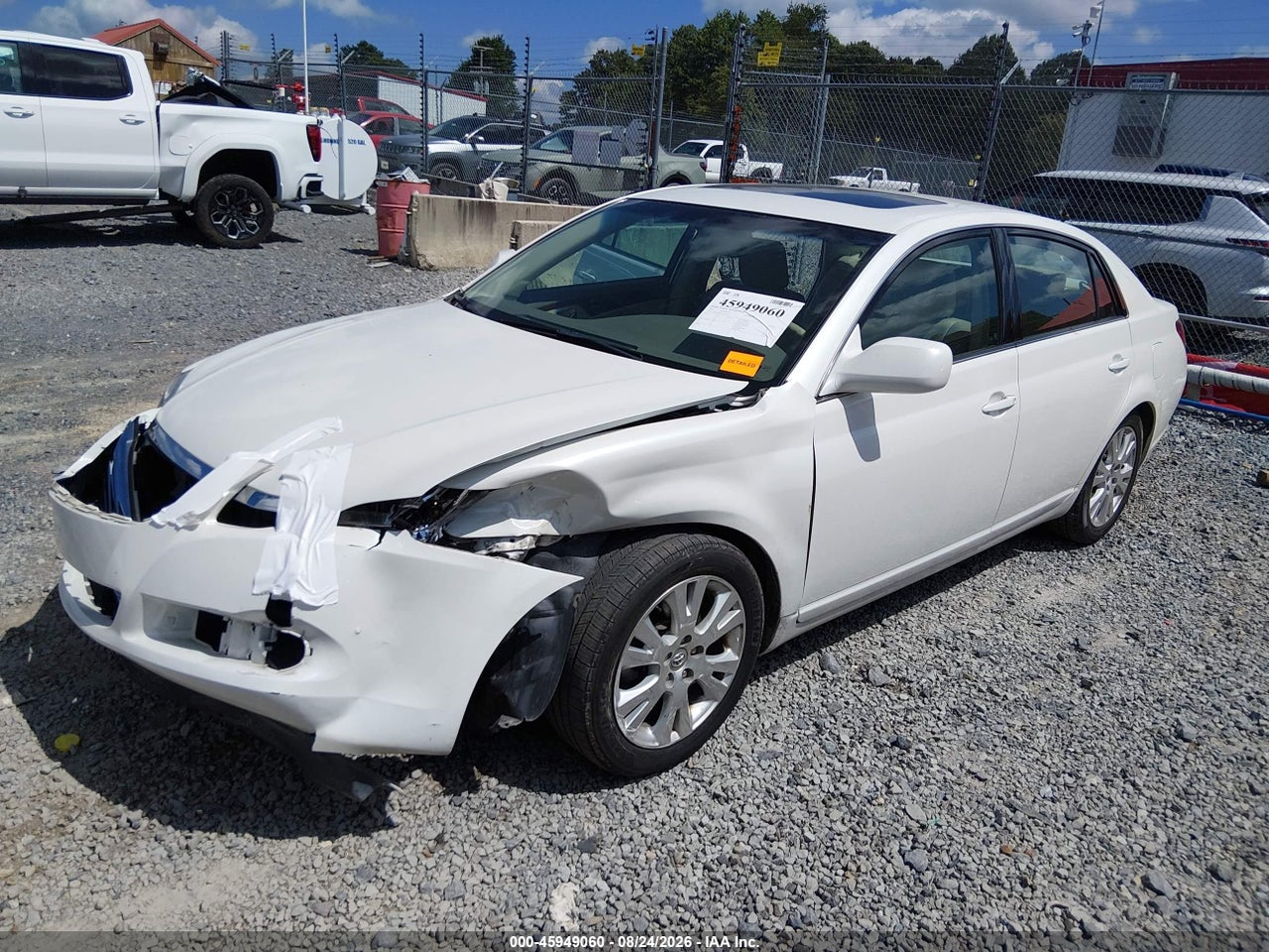 2010 TOYOTA AVALON XLS · 2/11